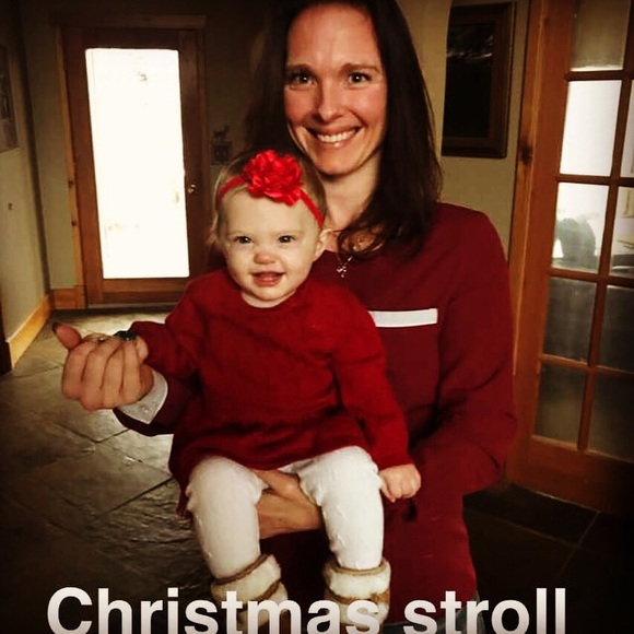 Meet your Posher, Trinity - Picture 3 of 5